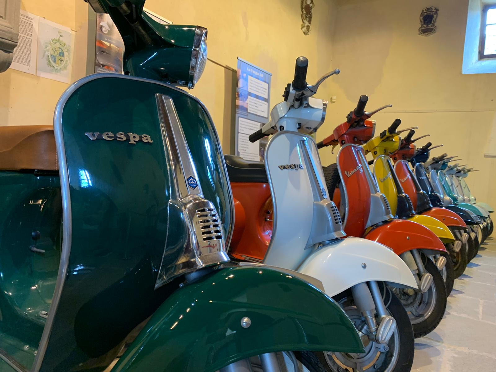 Vespa scocca piccola